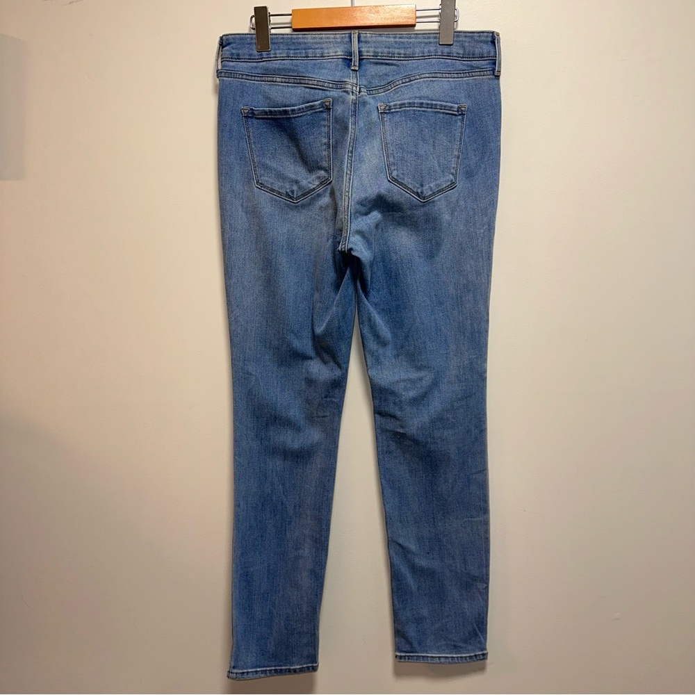 Straight Leg Jeans - Picture 4 of 8